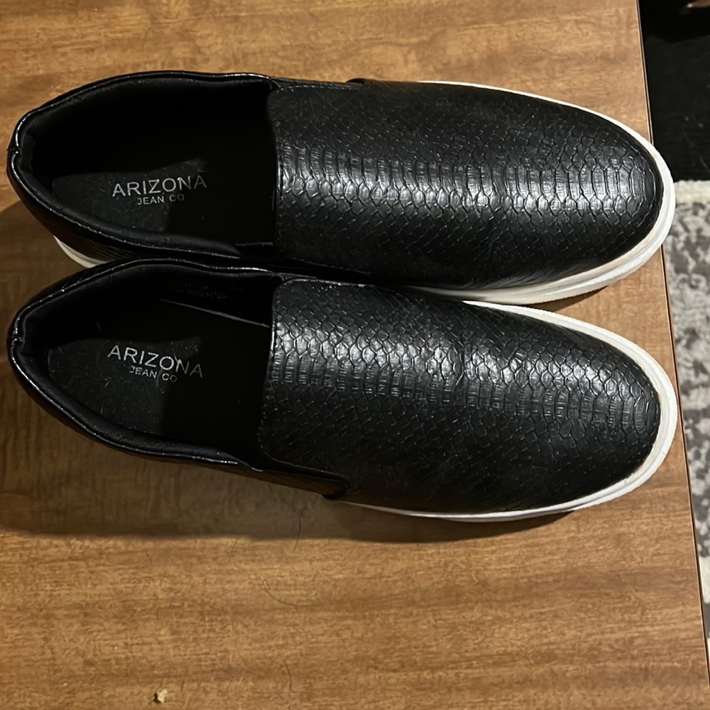 Black Arizona symphony sneaker